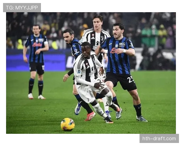 尤文图斯防守稳固但进攻乏力,攻守平衡问题逐步显现 尤文图斯防守稳固但进攻乏力,攻守平衡问题逐步显现